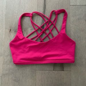 Free To Be Bra Wild Online Only
Light Support pink